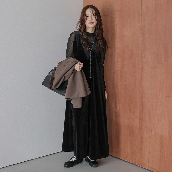 ベロアオールインワン